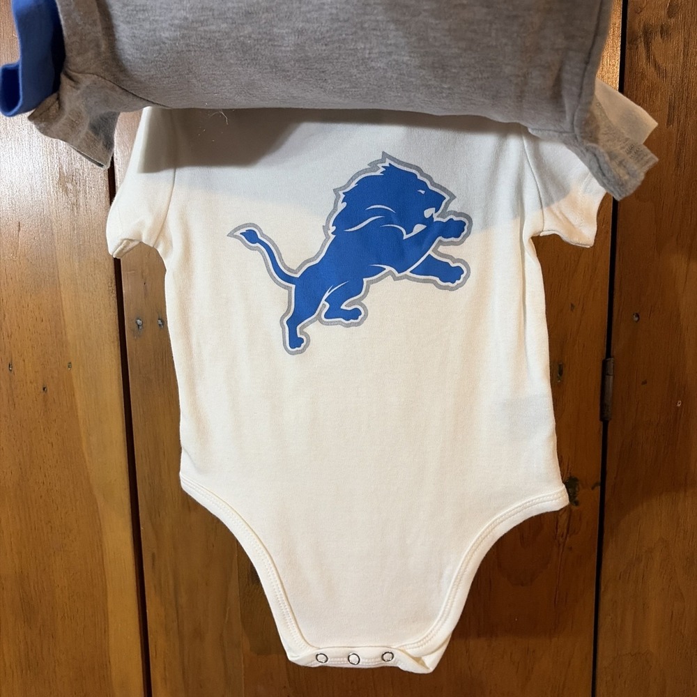 DETROIT LIONS Official NFL Licensed Baby 3-pack Creeper Set - 18 Months - Picture 5 of 6
